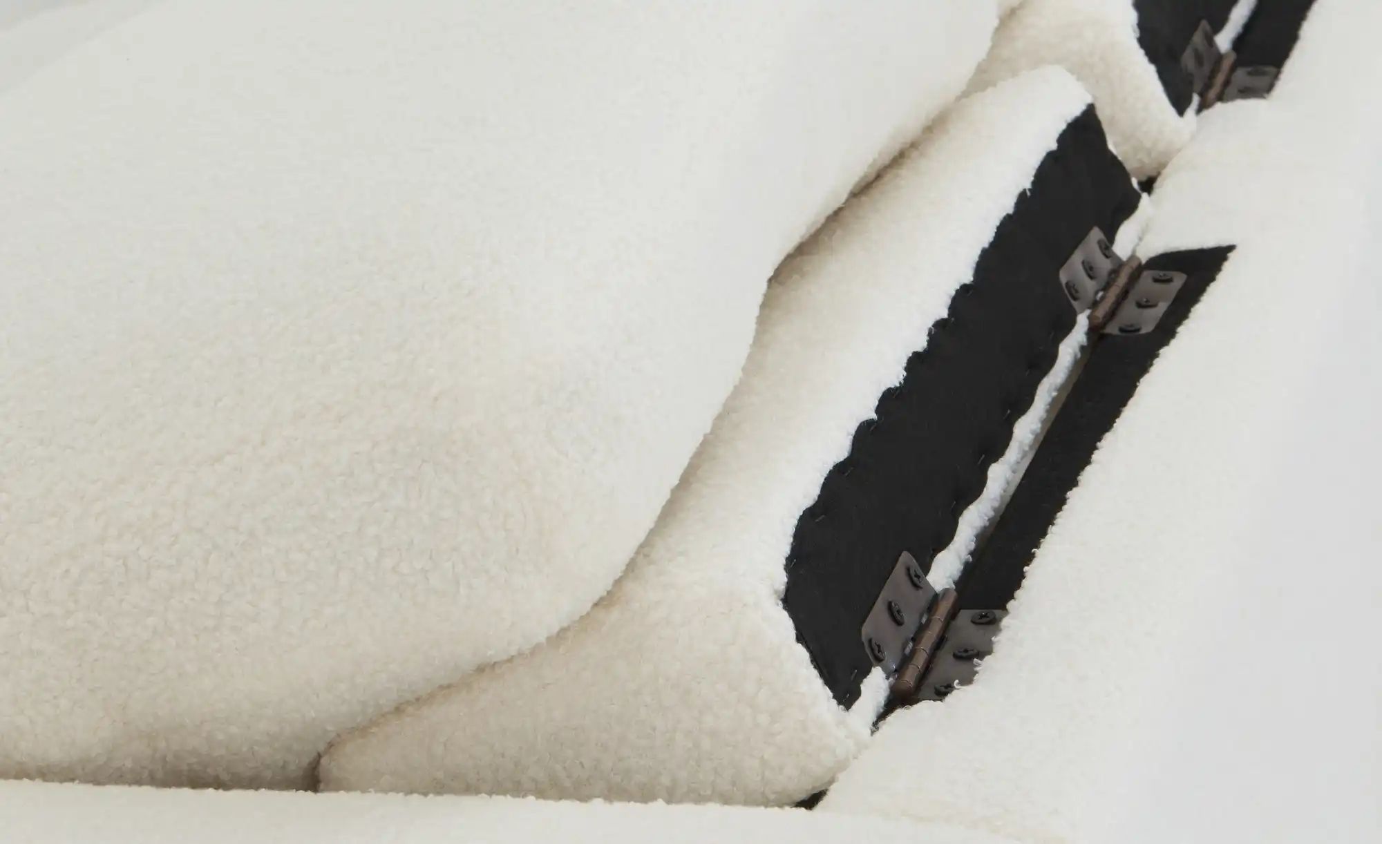 Thumbnail - Ecksofa Azelia ¦ creme ¦ Maße (cm): B: 225 H: 91 T: 142.0 Polstermöbel > Sofas > Ecksofas - Höffner