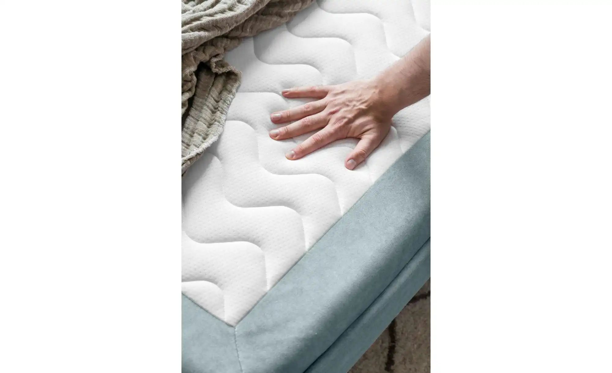 Thumbnail - Miuform Einzelsofa mit Schlaffunktion Charming Charlie ¦ blau ¦ Maße (cm): B: 225 H: 85 Polstermöbel > Sofas > 3-Sitzer...