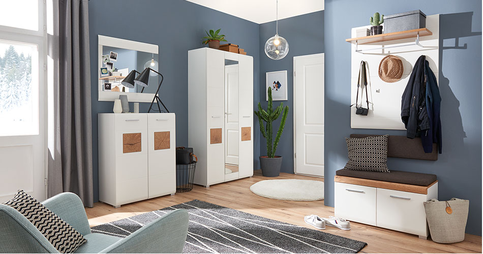 Cortina Kuhles Weiss Warme Holzoptik Mobel Hoffner